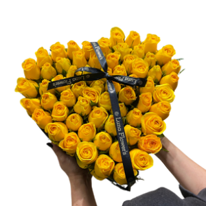 Abril Box 48 Rosas